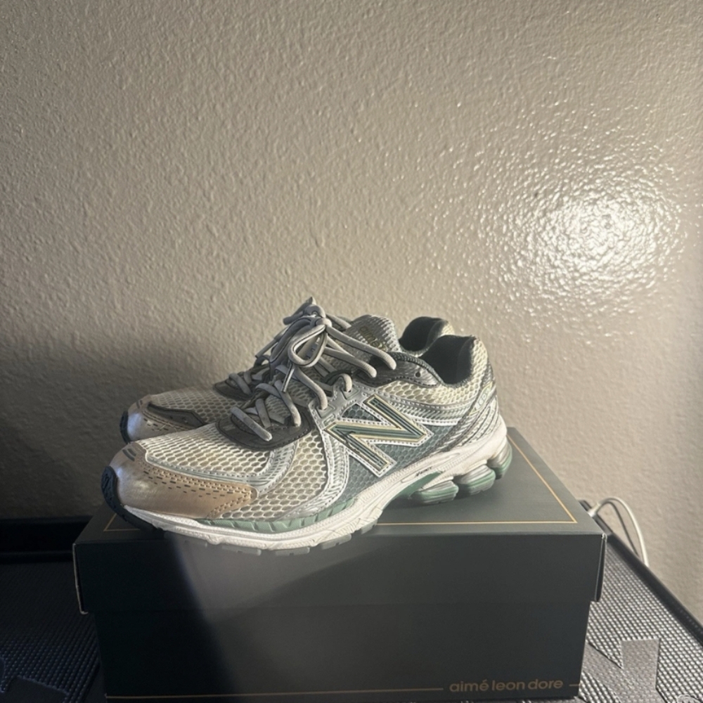 New Balance 860V2 Aime Leon Dore Green Sneakers, Size 9